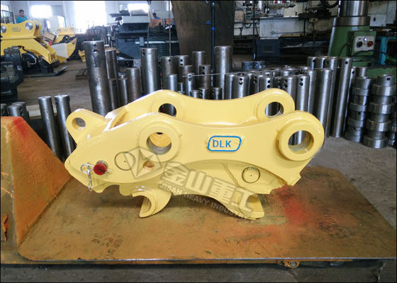 Poussez le type distance de Pin du coupleur rapide 380-420mm d'excavatrice pour  PC120