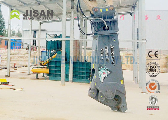 Coupe et récupération de déchets avec Teyun Tycs450rt cisaillement hydraulique pour les pelles sur les sites de démolition industrielle